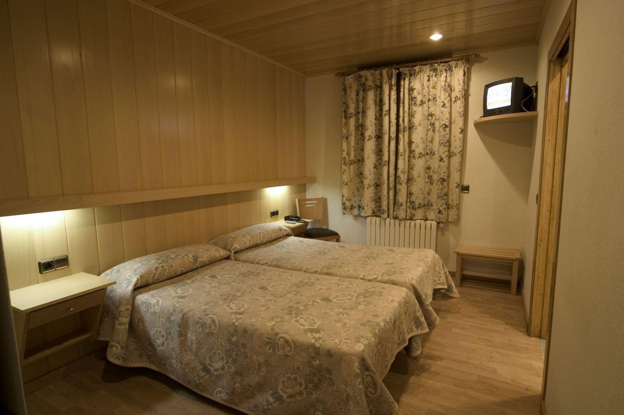 Hotel Sant Antoni Ribes De Freser Εξωτερικό φωτογραφία